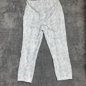 RBX Leggings Women’s Medium Activewear Capri Slimming Gym Workout Athleisure